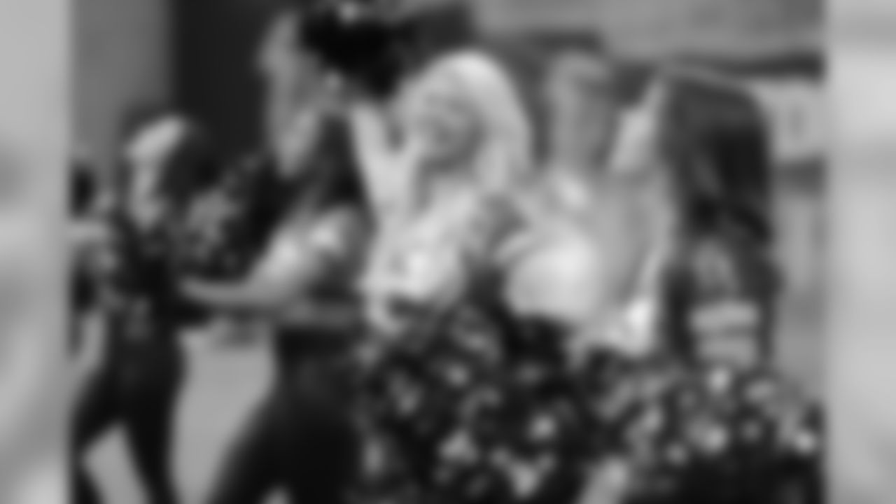 Cheer_OpenPractice_AM__07292018_0009