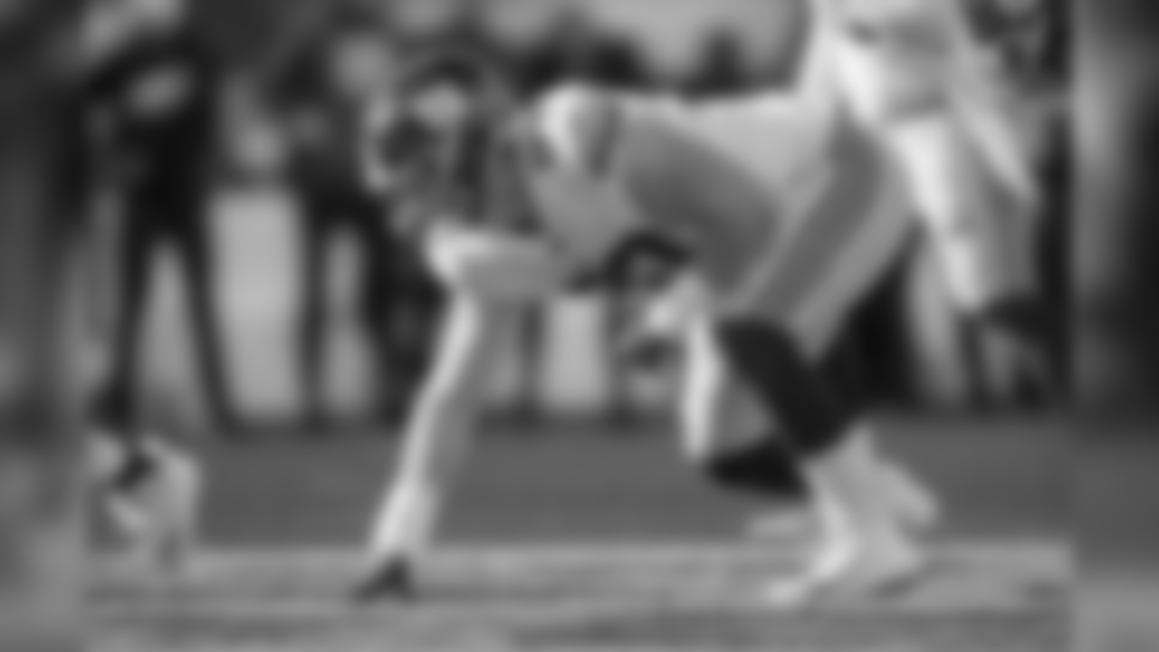 **DE Josh Mauro (UPDATE: Signed with Raiders)**