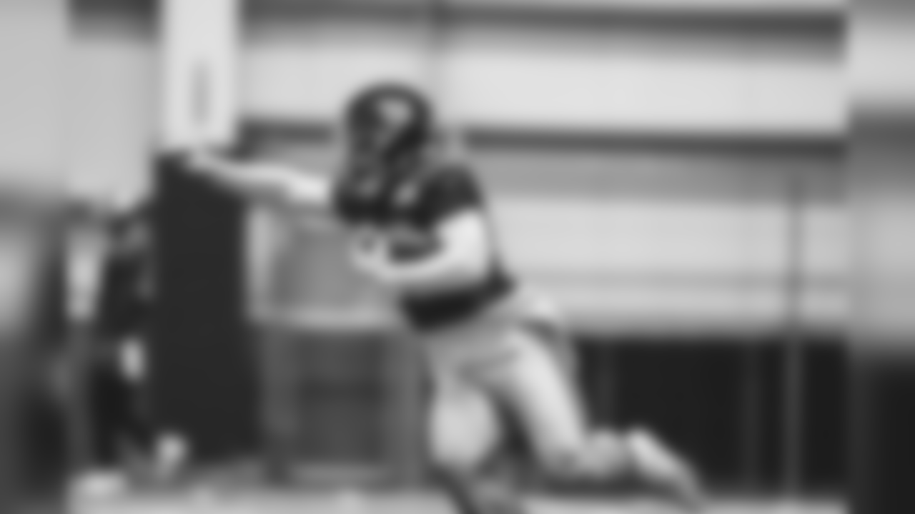 E_18_1115_GiantsPractice021