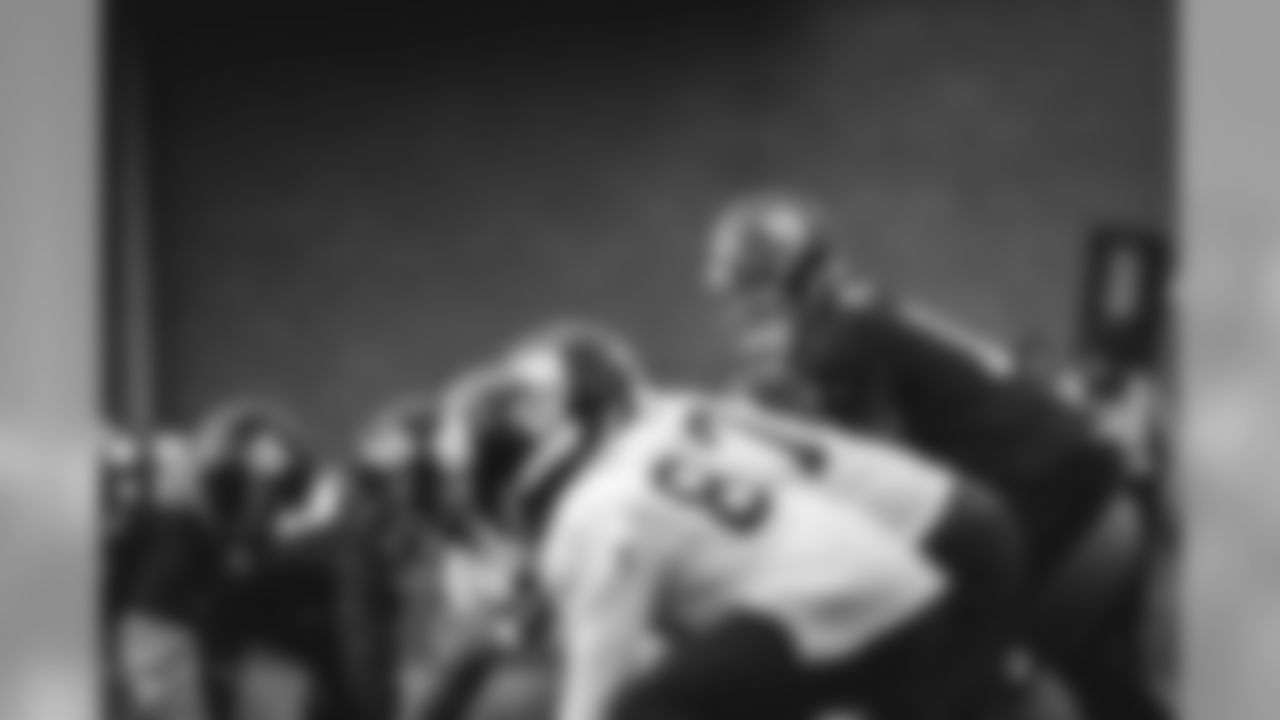 E_18_1121_GiantsPractice028