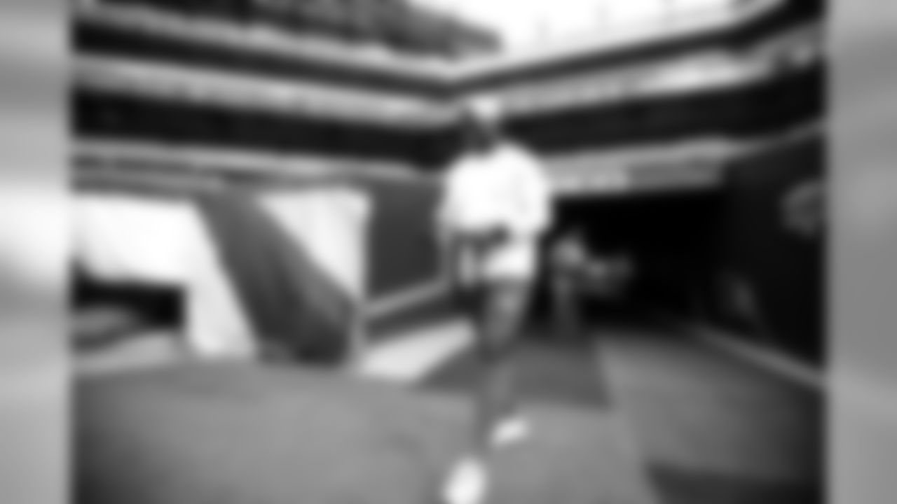 E_1D2_4873