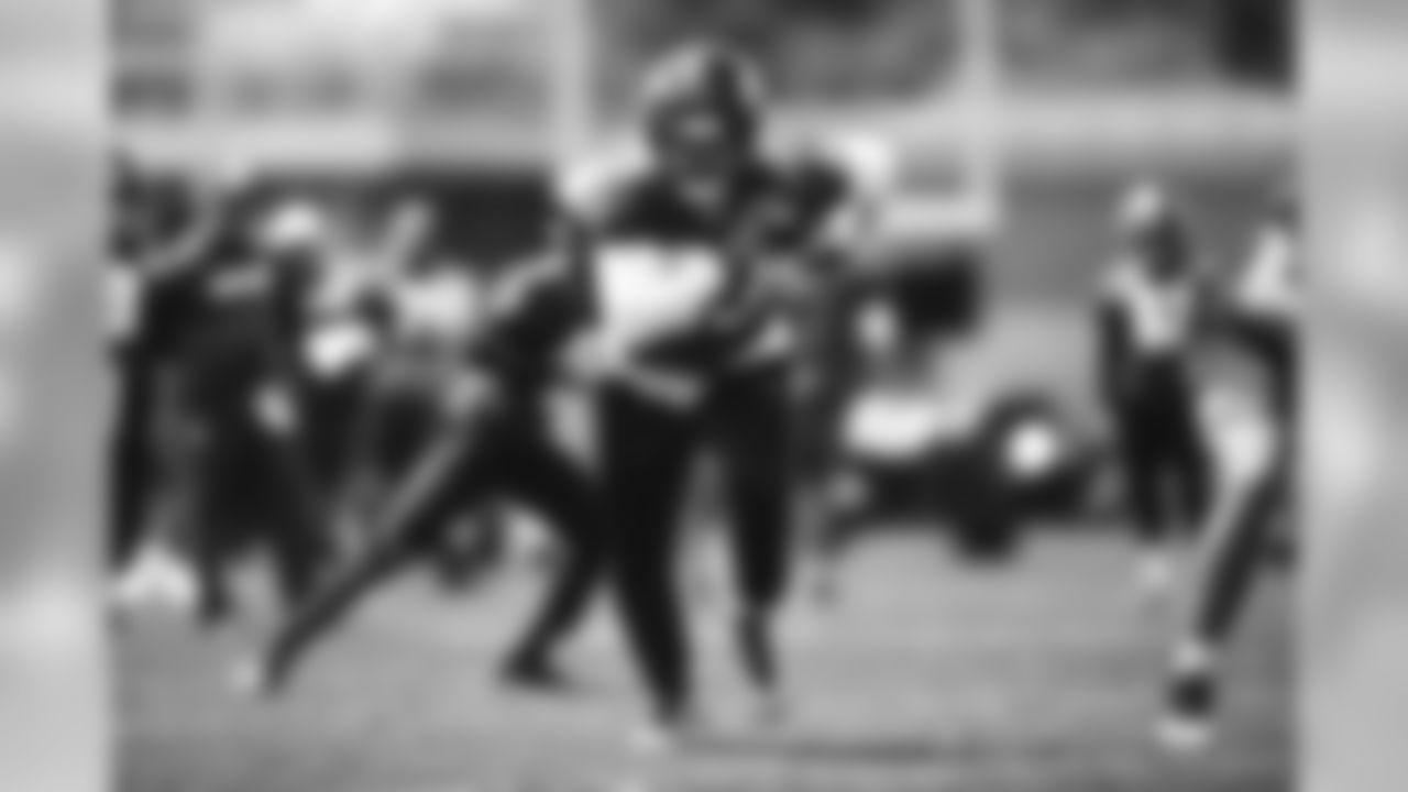 E_SNY_9242