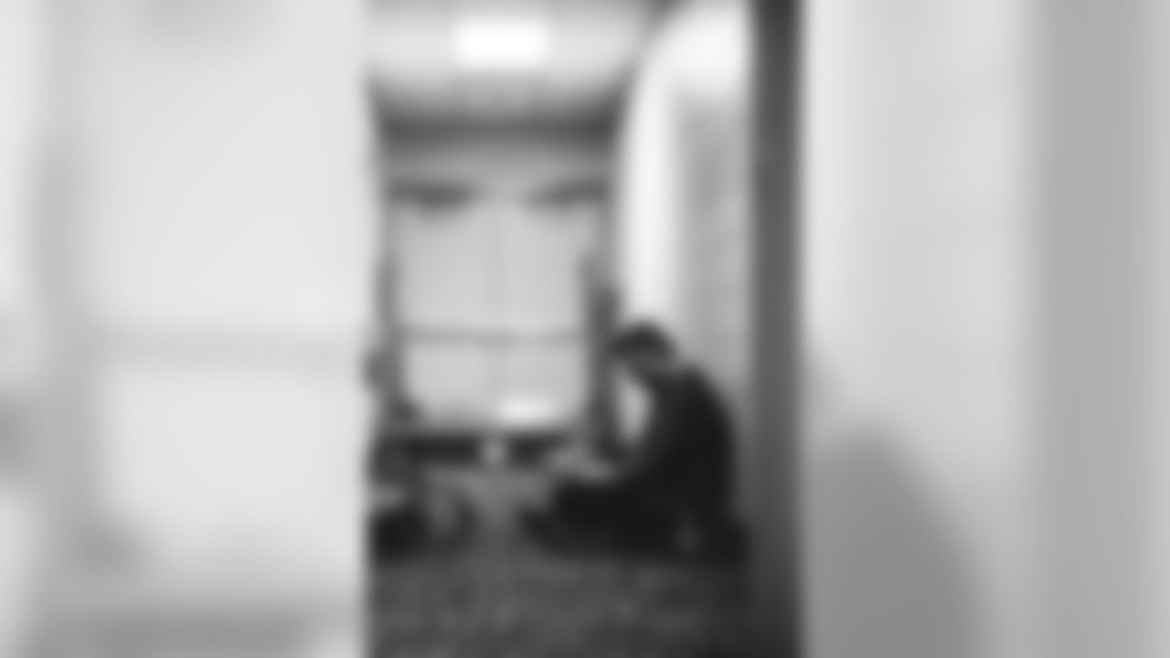 E_1D2_0194
