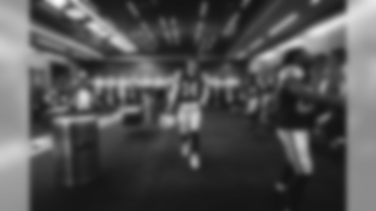 E_L1050206