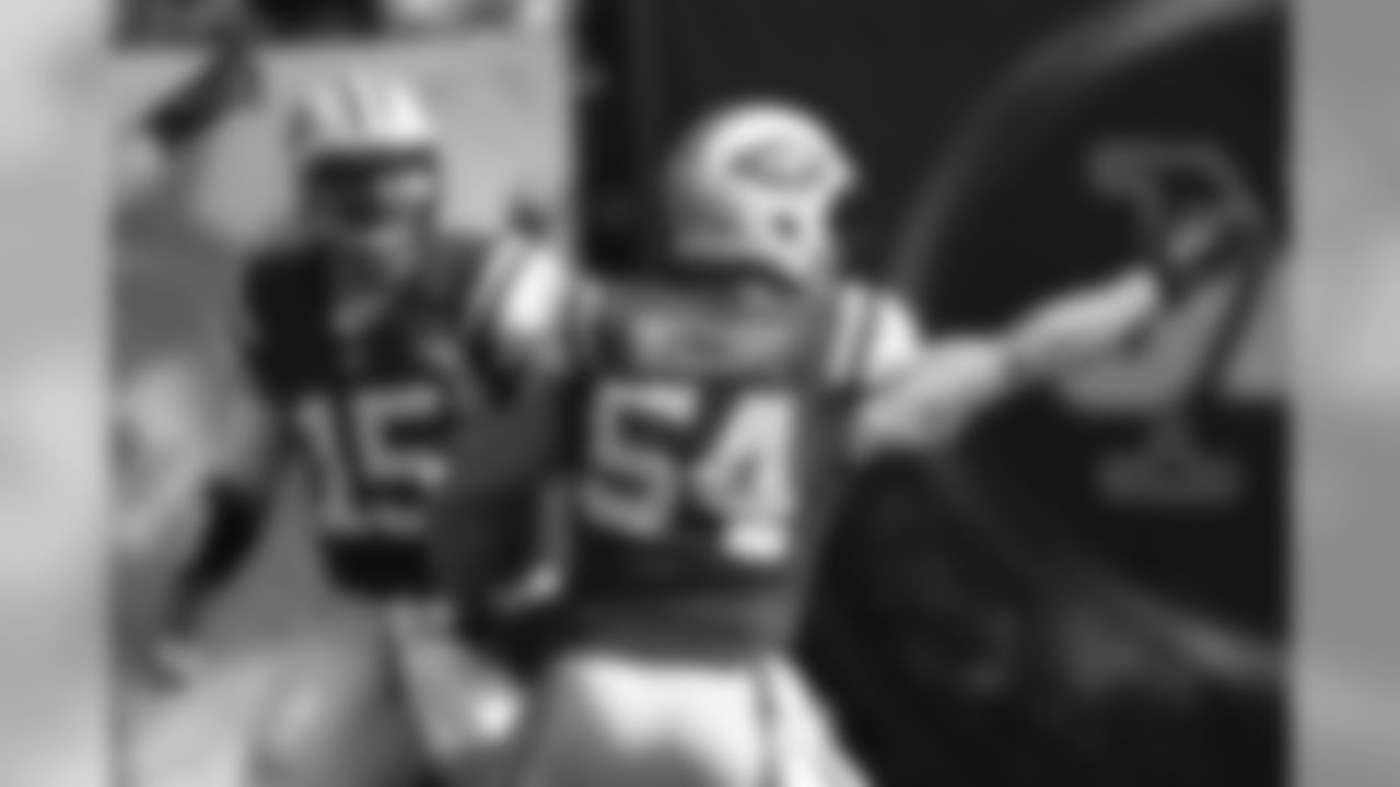 Lions FB Nick Bellore spent the first four years of his
career (2011-14) with the Jets as a linebacker and special
teams ace. Bellore appeared in all 64 games during that
stretch and either tied the team-high or led the Jets in
special teams tackles all four seasons.