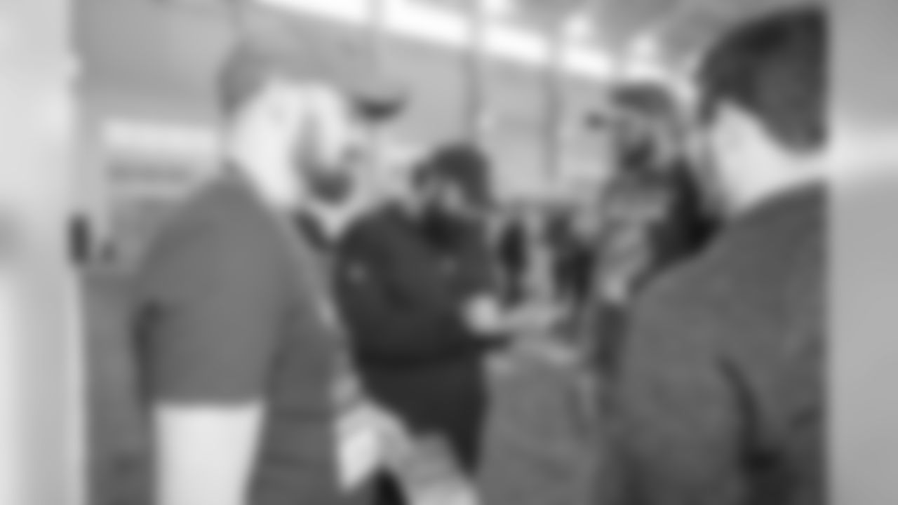 Detroit Lions head coach Matt Patricia with families from Tragedy Assistance Program For Survivors (TAPS) after the team's walkthrough at the Detroit Lions training facility on Saturday, Nov. 17, 2018 in Allen Park, Mich. (Detroit Lions via AP)