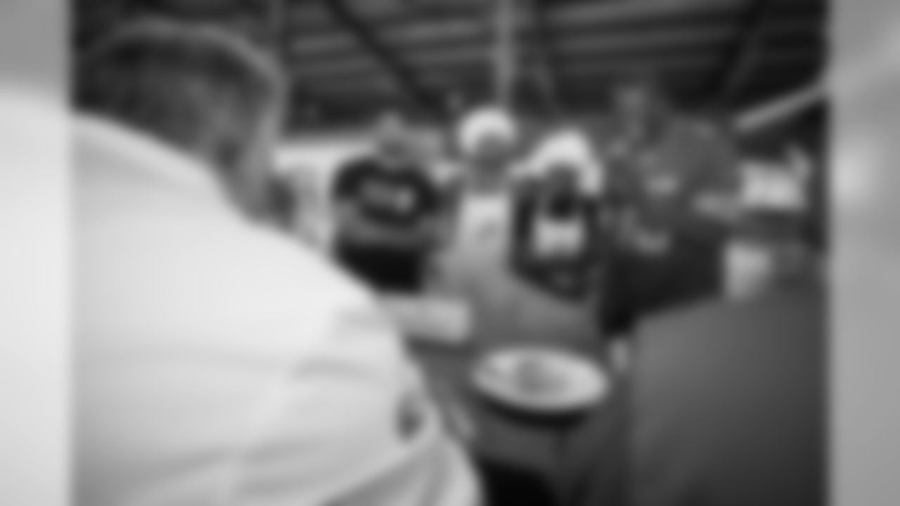 Detroit Lions cooking competition at Eastern Market on Tuesday, Sept. 25, 2018 in Detroit. (Detroit Lions via AP).