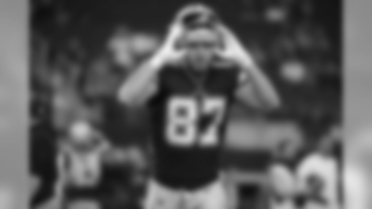 **TE Geoff Swaim**
Backed up by Blake Jarwin, Rico Gathers and Dalton Schultz