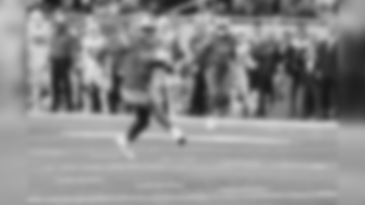 Detroit Lions wide receiver Golden Tate (15) scores on a 24-yard touchdown catch during a NFL football game against the New York Jets on Monday, Sept. 10, 2018 in Detroit. (Detroit Lions via AP).