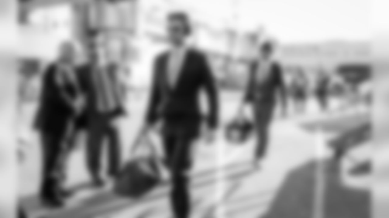 181215-packers-chicago-airport-siegle-7