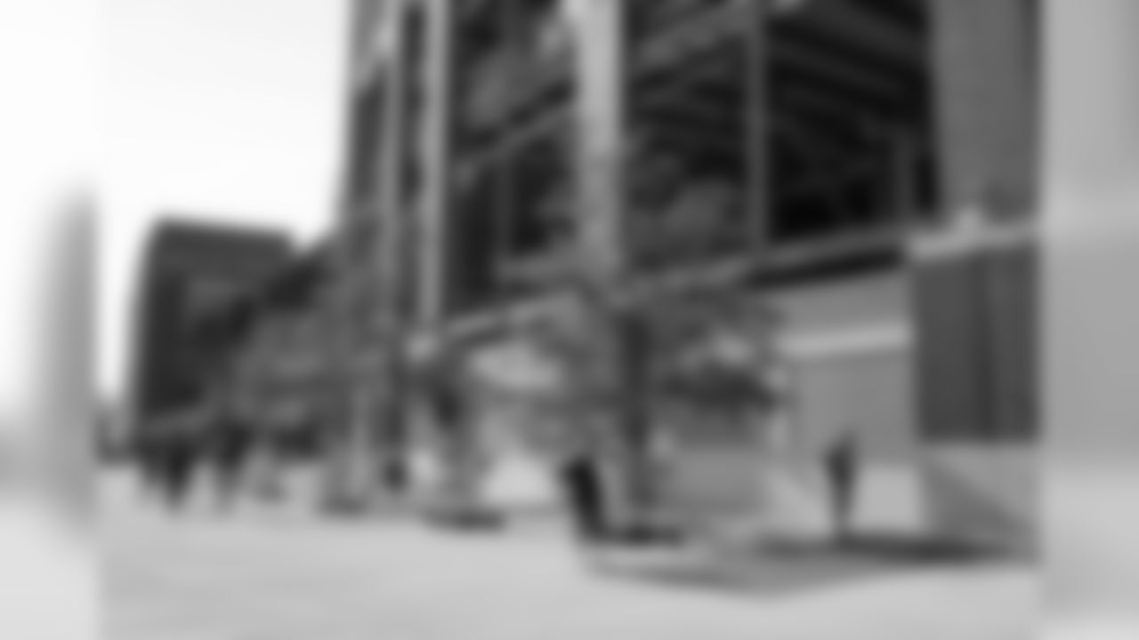 180725-packers-experience-setup-16