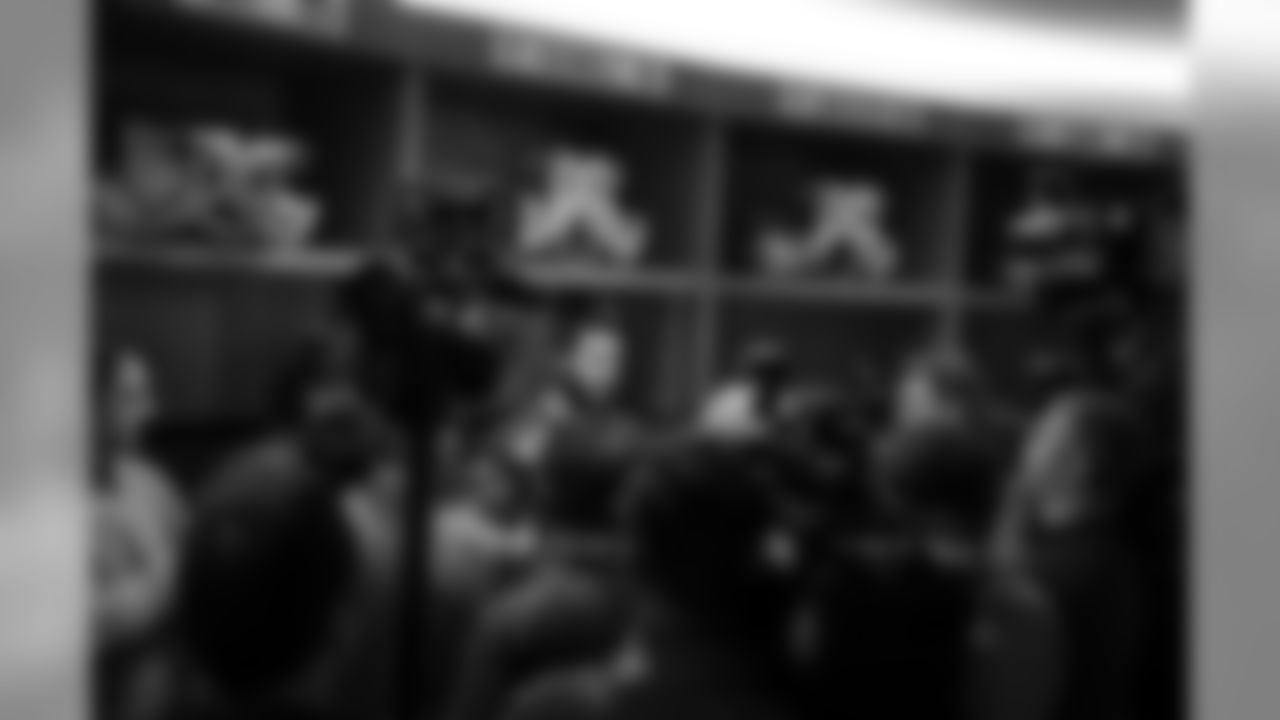 181231-locker-room-cleanout-14