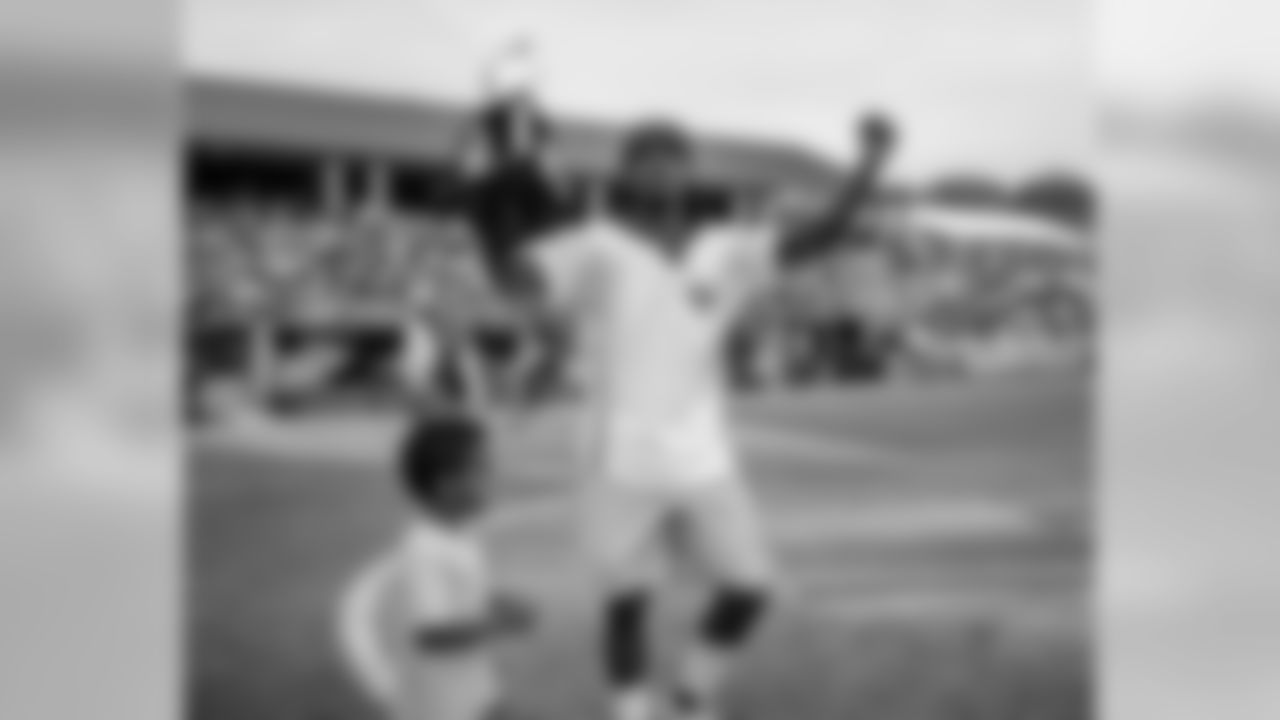 180602-green-gold-softball-siegle-27