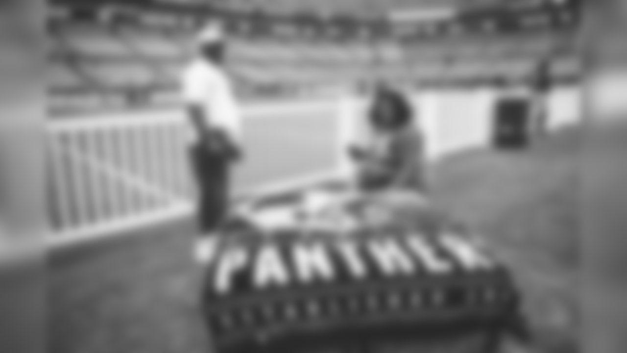 19042DraftParty_280