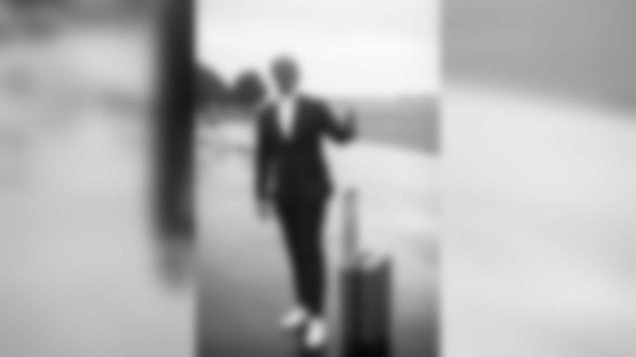 TravelPhi_174
