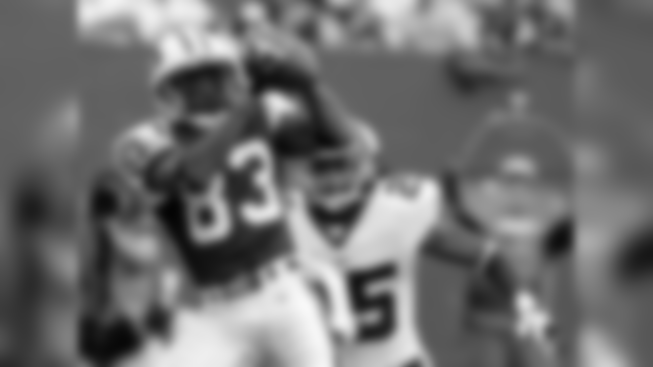 2001: Jets select WR Santana Moss