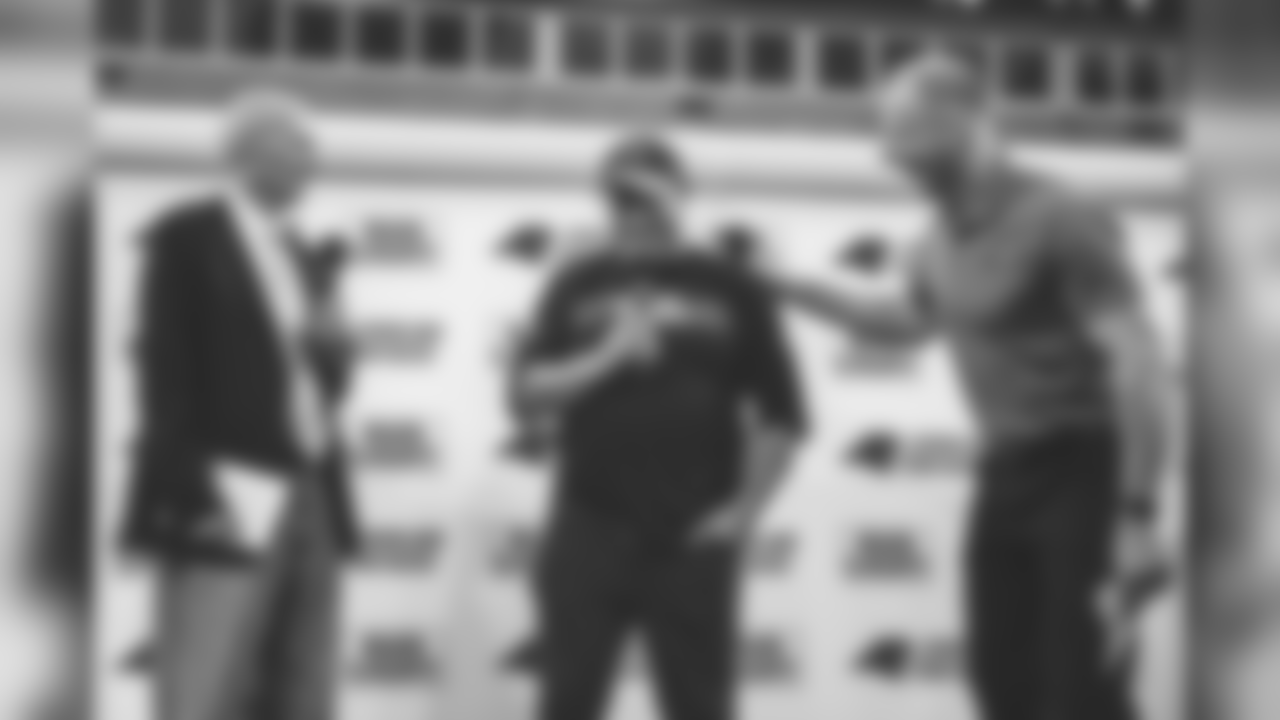 19042DraftParty_17