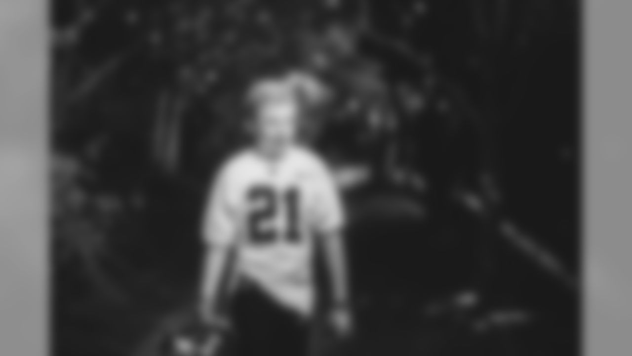 MAWPeytonRaper_94