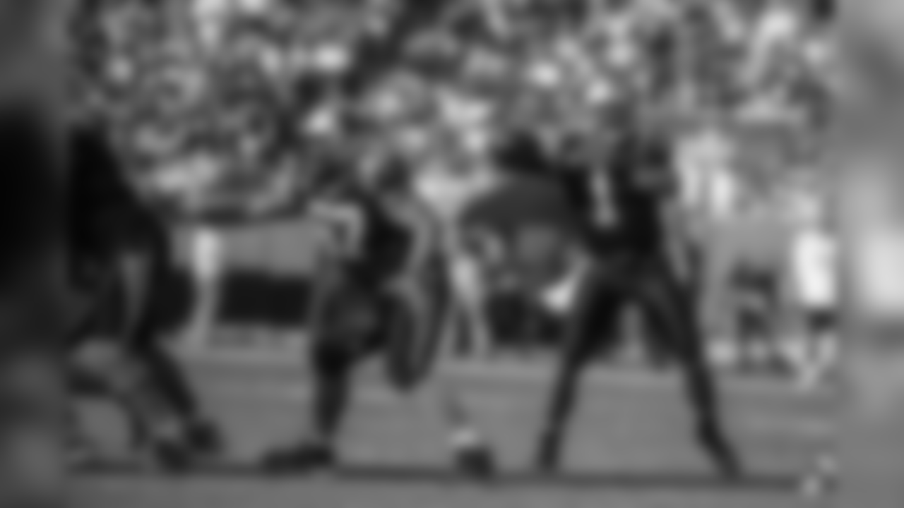 2018_11_25 CARvsSEA game 2741