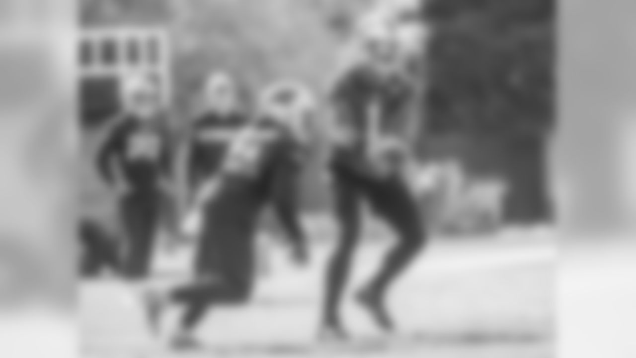 2018_12_6 panthers practice 334