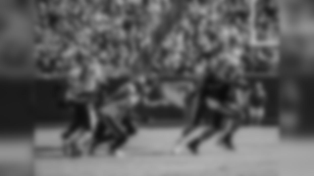 2018_11_25 CARvsSEA game 0985