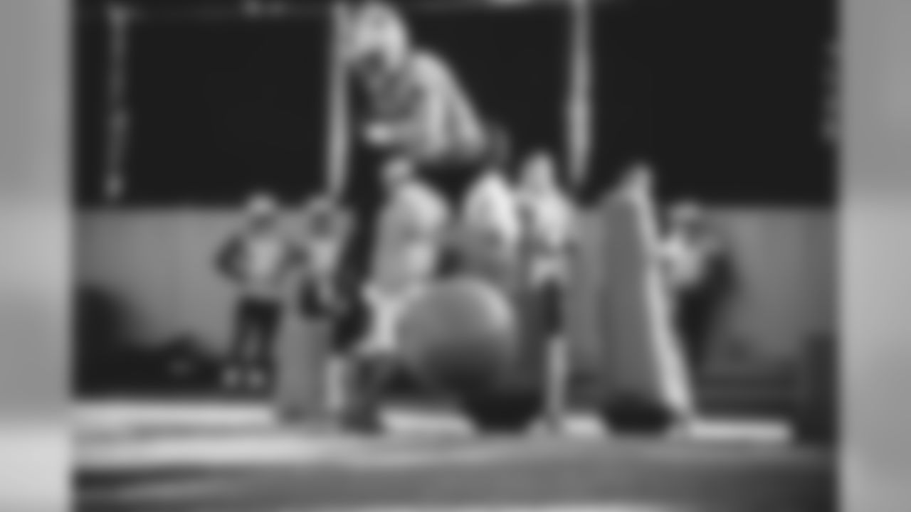 E_MK2_9873