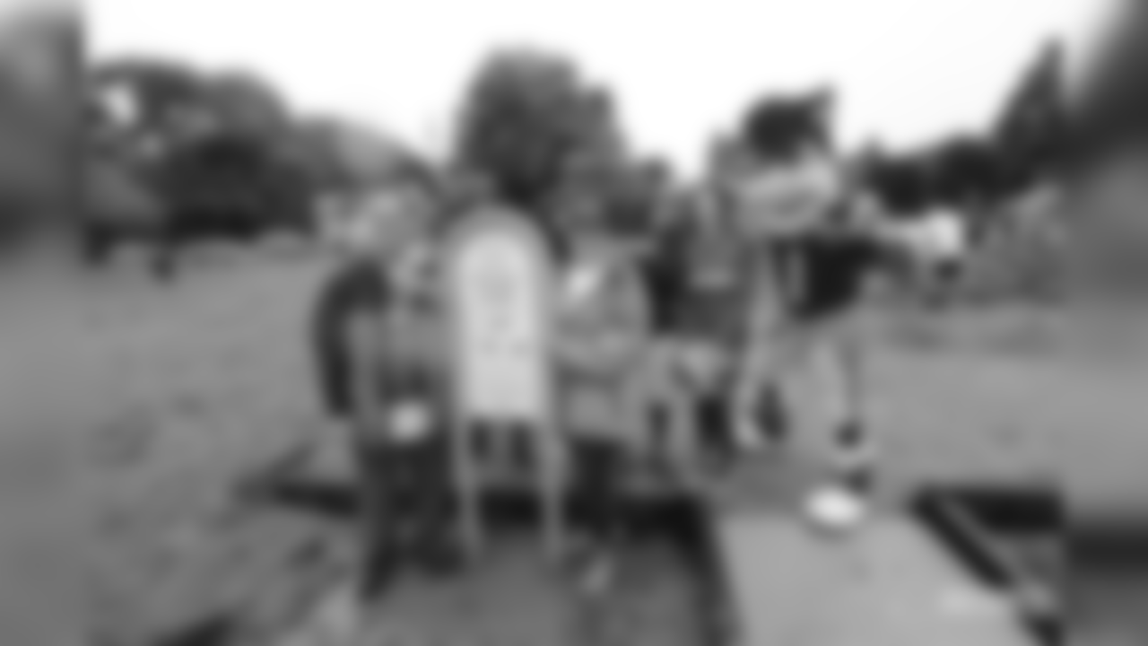 091818-PGBuild_EJA208-watermarked