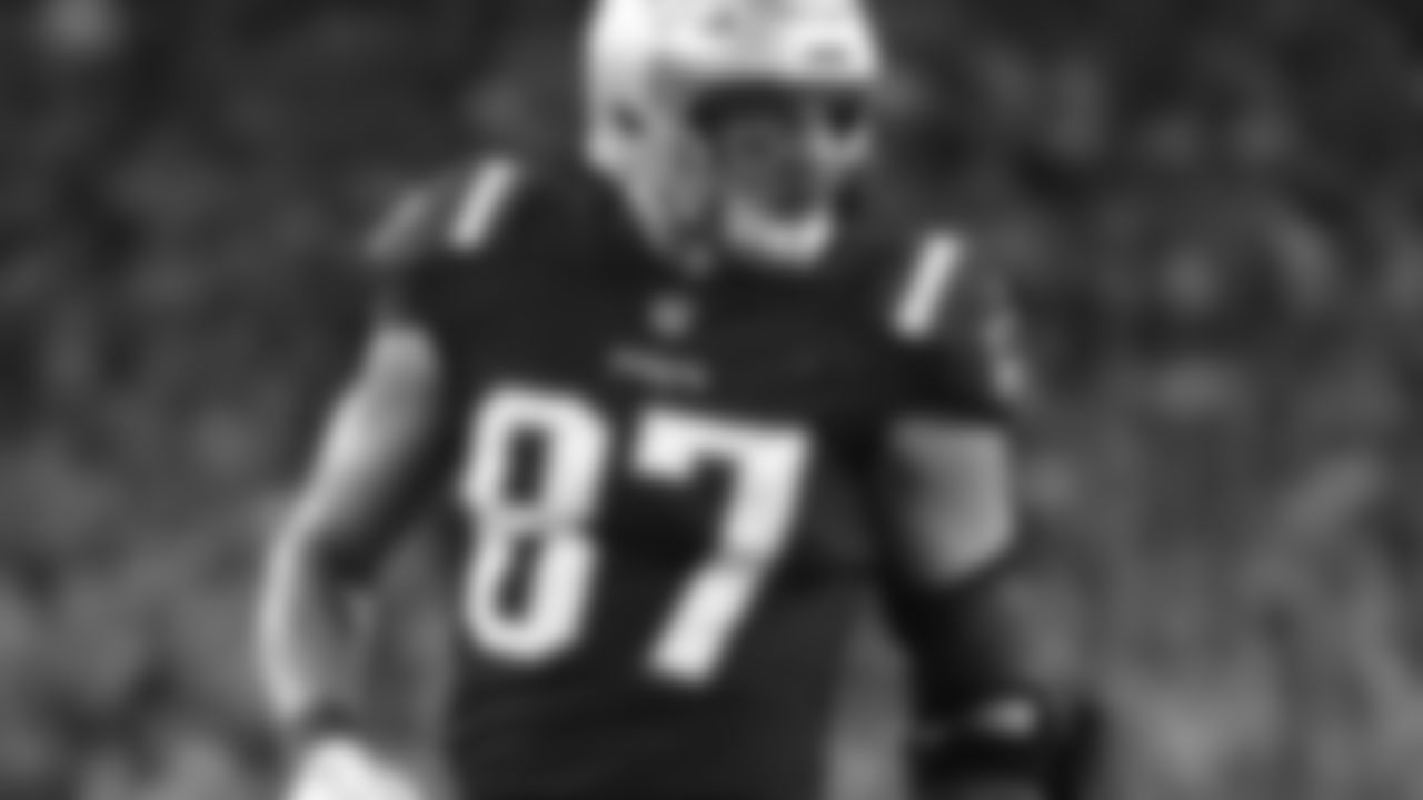 Rob Gronkowski – The effects of Gronkowski’s return were obvious in New York and went well beyond his 34-yard touchdown. Gronk changes everything from a defensive perspective, but he will need to continue to lift his game against Pro Bowl safety Harrison Smith and the Vikings impressive defense.