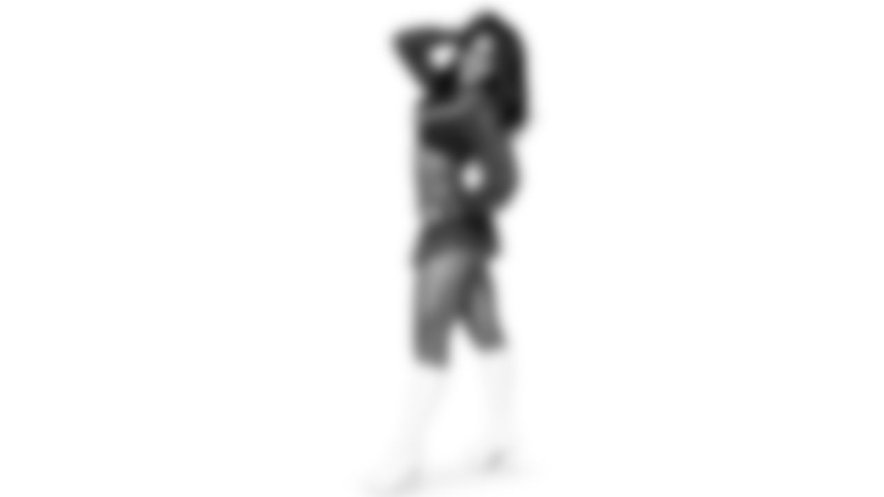 2018-cheer-fulllength-_0018_Jonet-N.-watermarked