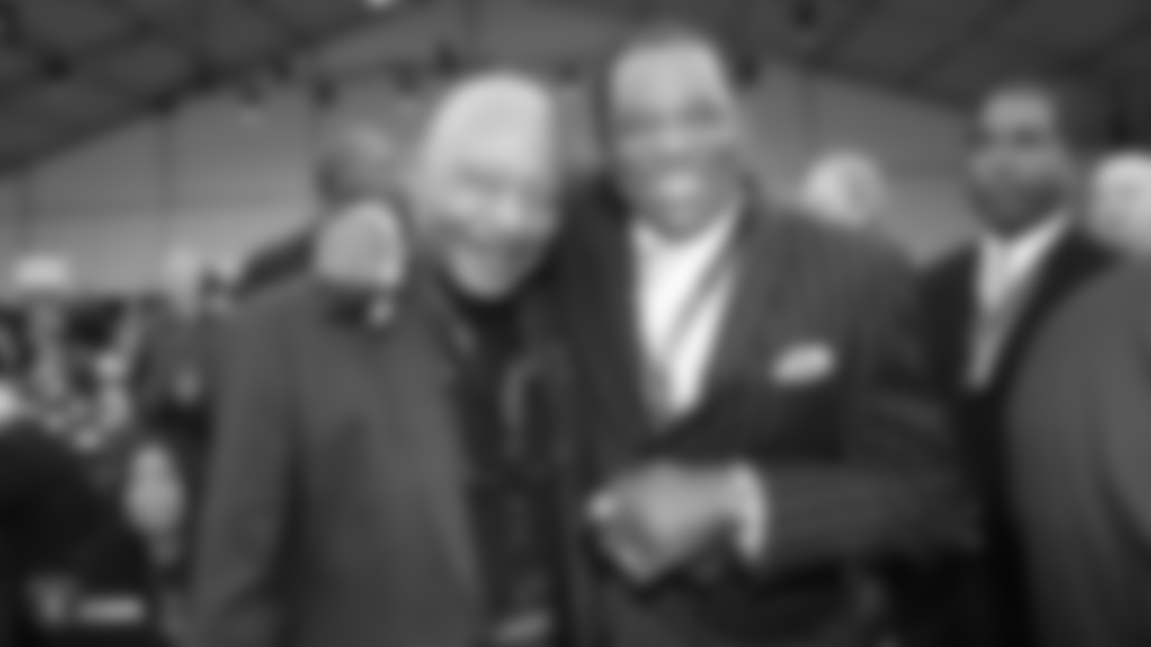 Clem Daniels played in 87 games as a Raider, running for 5,103 yards on 1,133 carries with 30 touchdowns. Daniels is the third leading rusher in team history.
