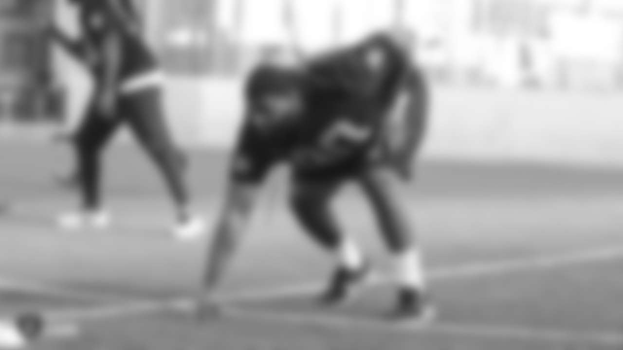 Oakland Raiders defensive tackle Johnathan Hankins (90) on the field for a walk through at Bladium Sports & Fitness, Friday, November 16, 2018, in Alameda, California.