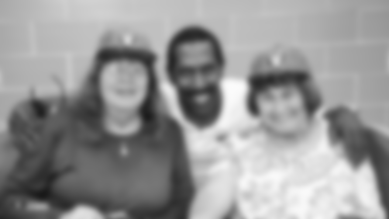 Oakland Raiders alumnus Jerry Robinson visits veterans and thanks them for their service during the Raiders 2018 Training Camp at Veterans Home of California, Yountville, Tuesday, August 7, 2018, in Yountville, California.