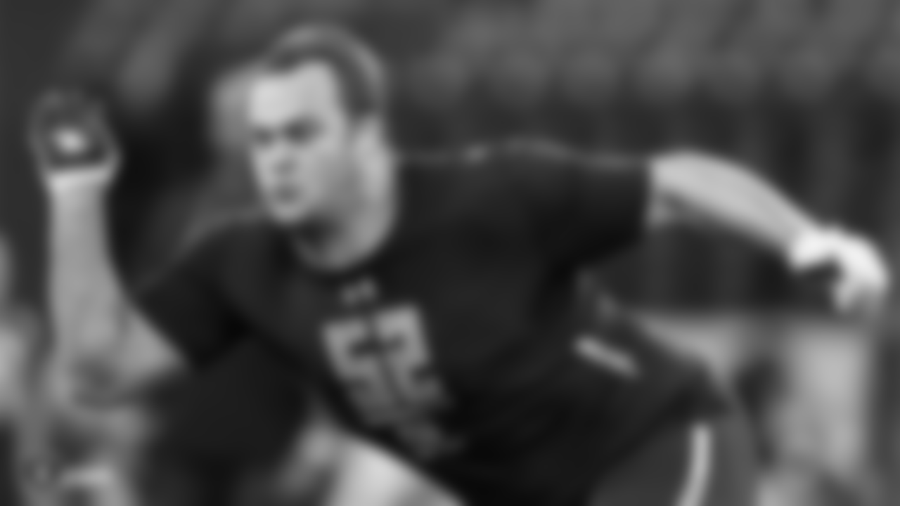 DT Eddie Vanderdoes