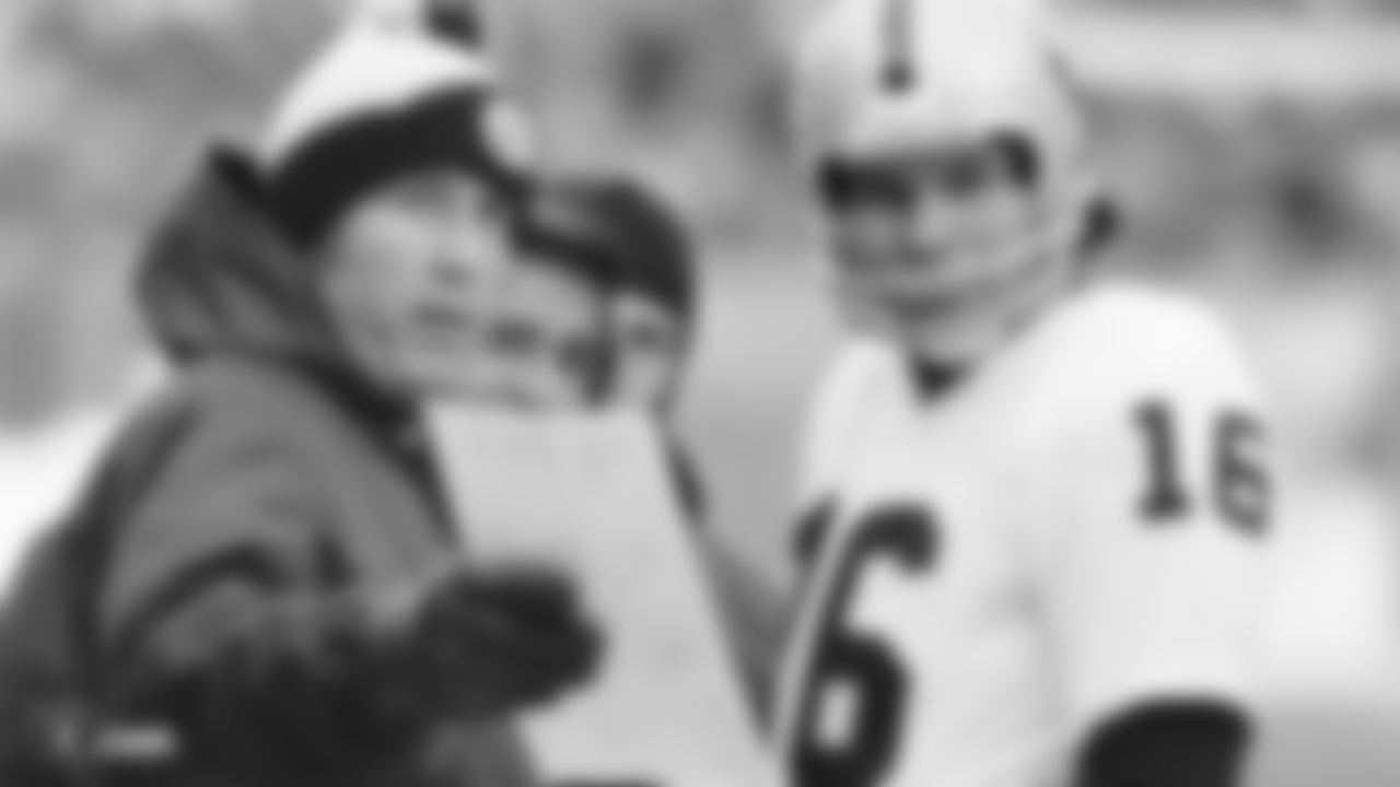 A look back at the Raiders 1980 AFC Divisional Playoff game against the Cleveland Browns, which came to be known as Red Right 88 because of the infamous passing play called by the Browns that led to a Raiders interception, and thus secured their win and advancement to Super Bowl XV against the Philadelphia Eagles.