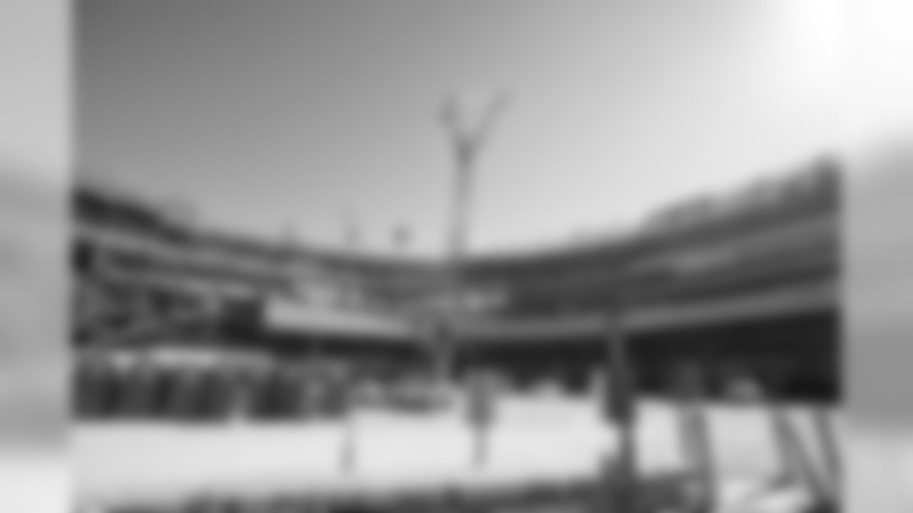 The latest images of the construction progress of the Los Angeles Stadium and Entertainments District on September 18th, 2018 at LASED in Inglewood, Calif (Rams/Hiro Ueno)