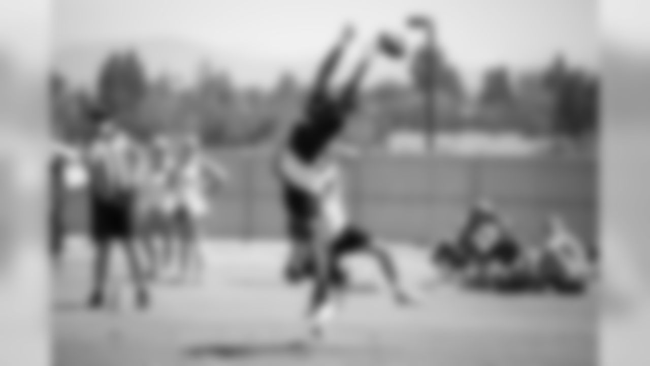 The Los Angeles Rams host the 7 on 7 Passing Tournament and Big Man Championships at Cal Lutheran University in Thousand Oaks, CA on June 23rd, 2018. (Rams/Hiro Ueno)