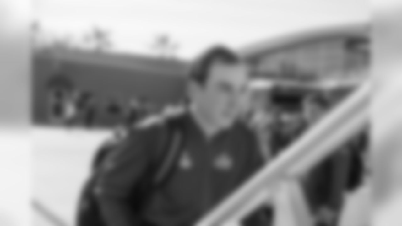 Offensive quality control coach Zac Kromer of the Los Angeles Rams gets on the plane at LAX to fly to Atlanta for Super Bowl LIII, Sunday, January 27, 2019, in Los Angeles, CA. (Jeff Lewis/Rams)