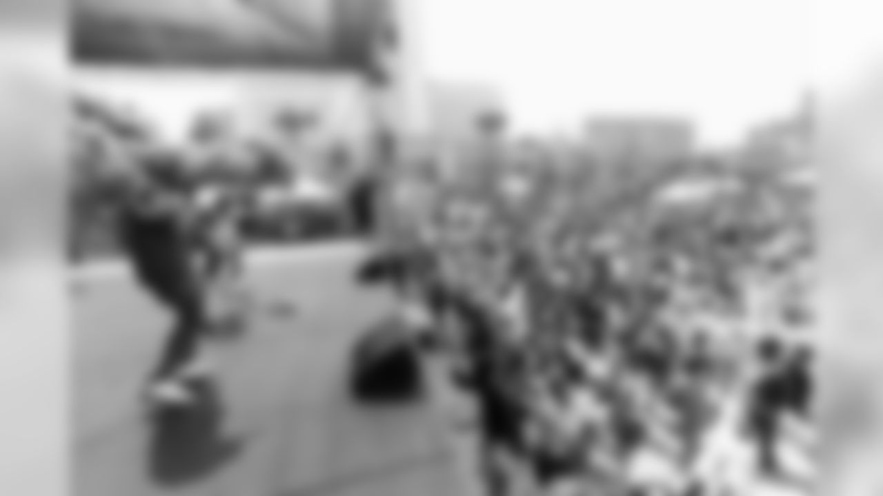 United Way of Greater Los Angeles and the Los Angeles Rams Gear Up for the 12th Annual HomeWalk to bring awareness to end homelessness in L.A. County. Rams Rampage is on the mic on stage joined by Jr. L.A. Cheerleaders. Saturday, May 18th, 2019, Los Angeles, CA. (Will Navarro/Rams)Navarro/Rams)
