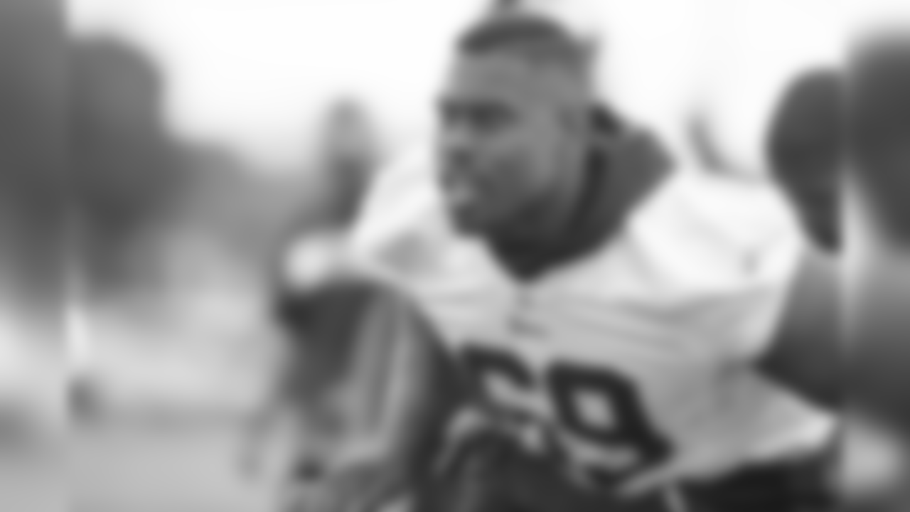 Defensive tackle (69) Sebastian Joseph-Day of the Los Angeles Rams practices on day 5 of Phase II of the offseason program workouts, Monday, May 6, 2019, in Thousand Oaks, CA. (Jeff Lewis/Rams)