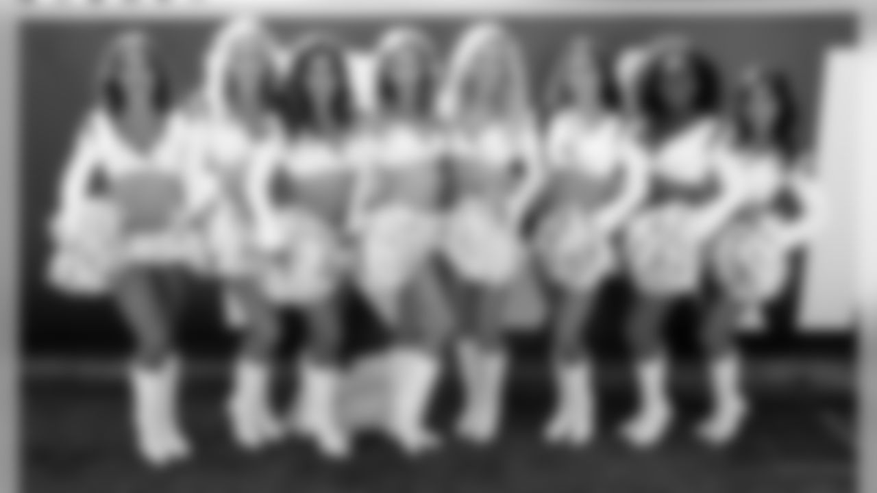 SOCIAL_180923_Chargers_Rams_HU_016