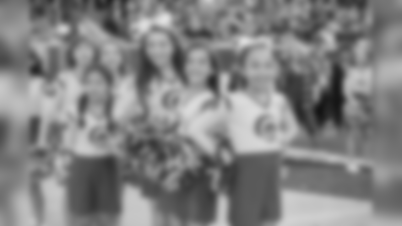 Junior Cheerleaders of the Los Angeles Rams perform during halftime of the Rams 48-32 victory over the San Francisco 49ers in an NFL Week 17 regular season football game, Sunday, December 30, 2018, in Los Angeles, CA. (Jeff Lewis/Rams)