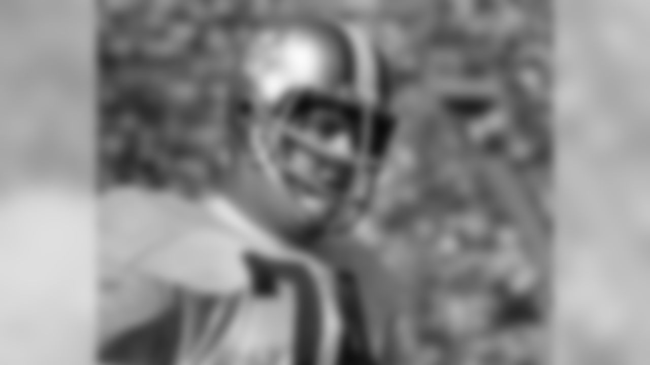 Hall of Fame defensive tackle Merlin Olsen during the 1968 NFL Pro Bowl in Los Angeles, Calif., Jan. 21, 1968. The West defeated the East 38-20. (AP Photo/NFL Photos)
