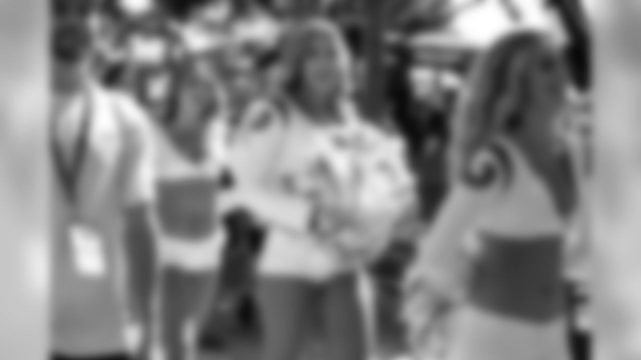SOCIAL_180923_Chargers_Rams_HU_028