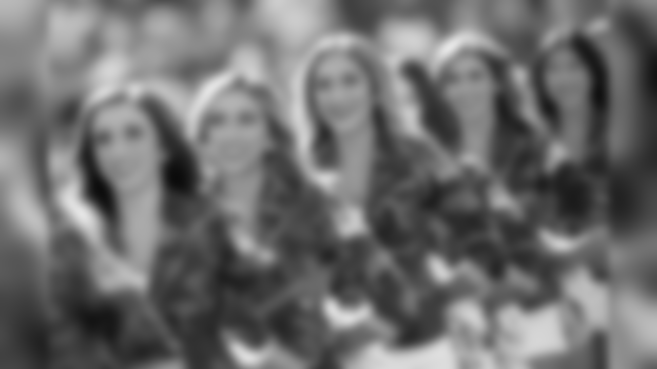 Los Angeles Rams cheerleaders prior to an NFL football game against the Seattle Seahawks, Sunday, Nov. 11, 2018, in Los Angeles. (Hiro Ueno/Rams)