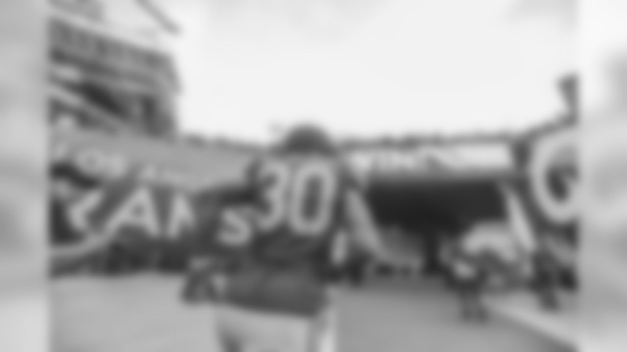 JL7_8632