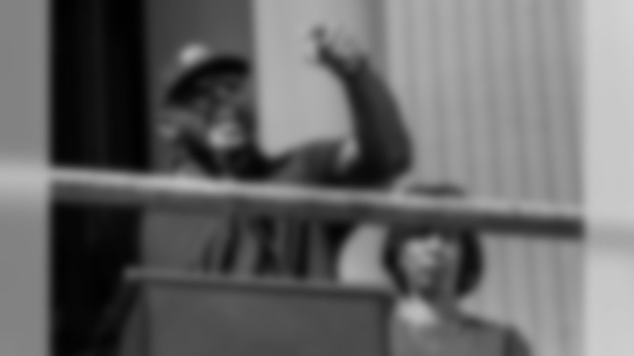 RayLewisParade092218sh033