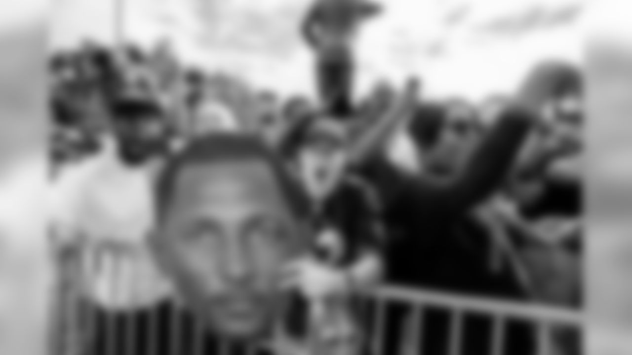RayLewisParade092218sh025