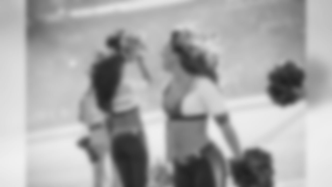 PLAYOFF_CHEERLEADERS-11