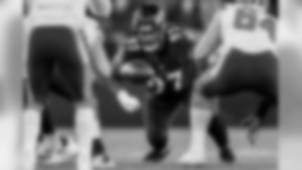 DT Michael Pierce