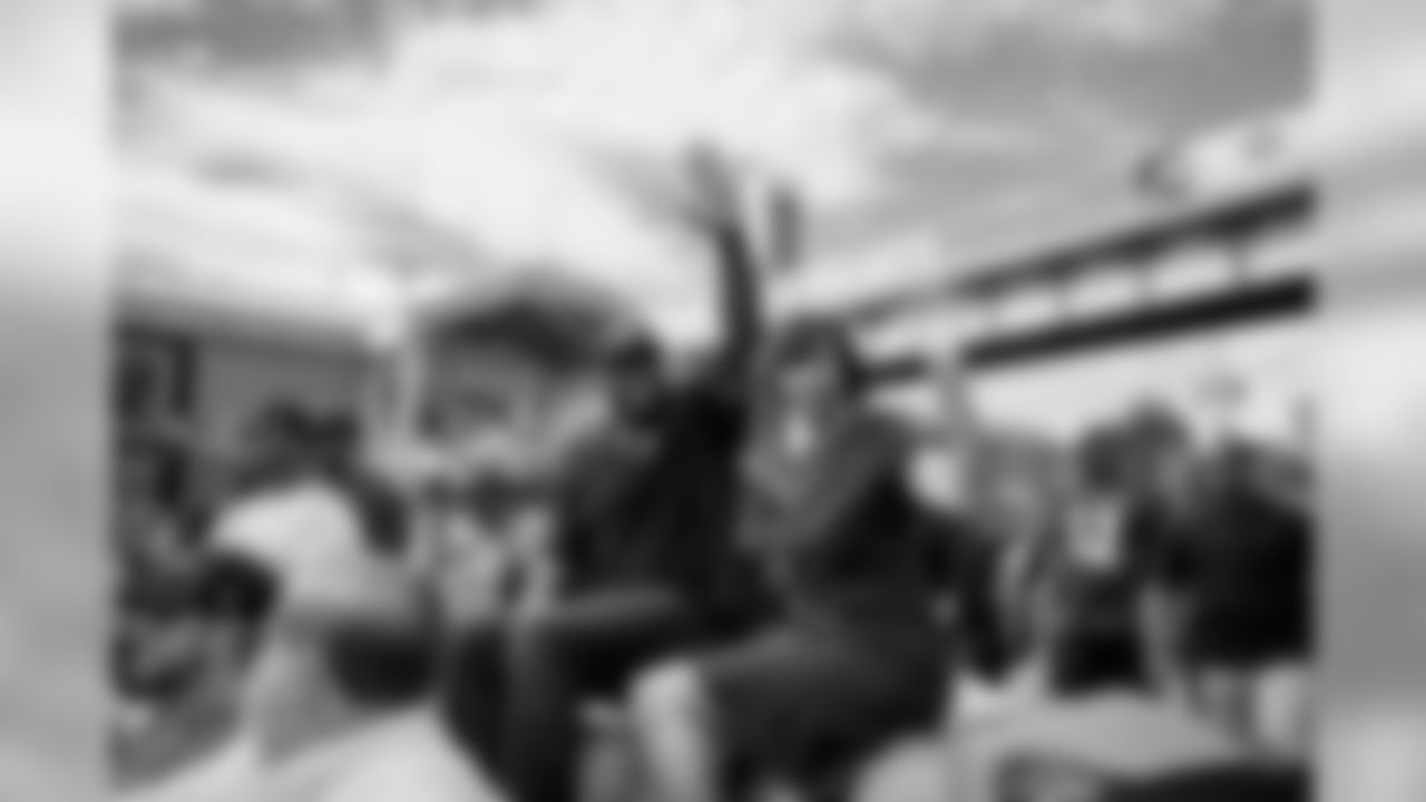 RayLewisParade092218sh014